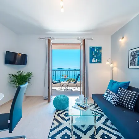 Made 4u Apartment Mlini