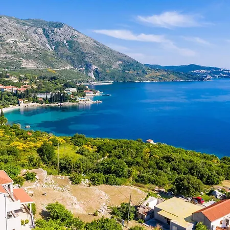 Апартаменты Made 4u *