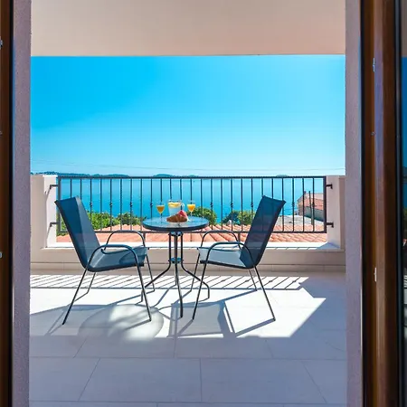 Made 4u Apartment