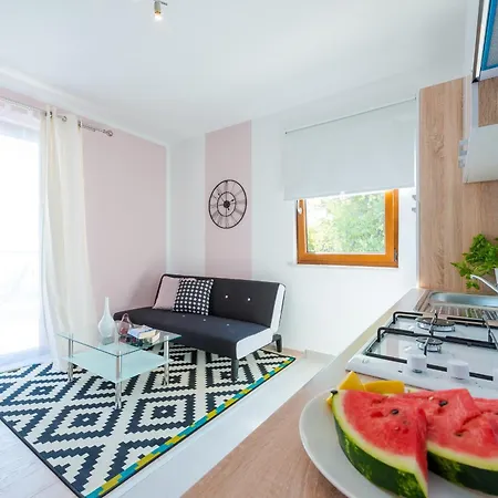 Made 4u Apartment