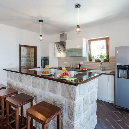 Made 4u Appartement Mlini